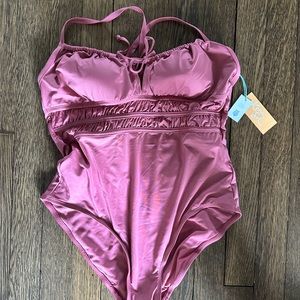 Kona sol swimsuit NWT, XL